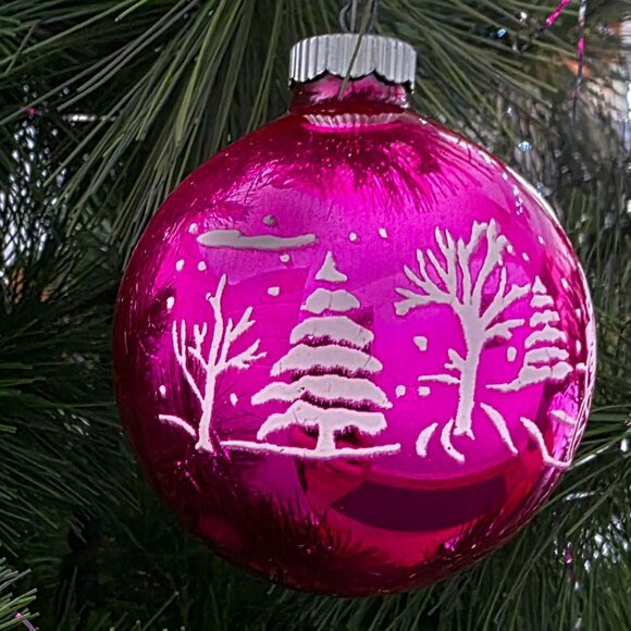 VTG Shiny Brite Stencil Stagecoach Pink Glass Christmas Ornament Horses Snow MCM - Picture 5 of 12